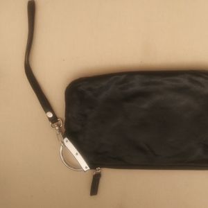 Wristlet